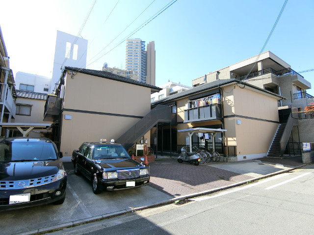神戸市須磨区磯馴町６丁目のアパートの外観