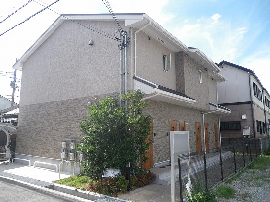 神戸市垂水区坂上３丁目のアパートの外観