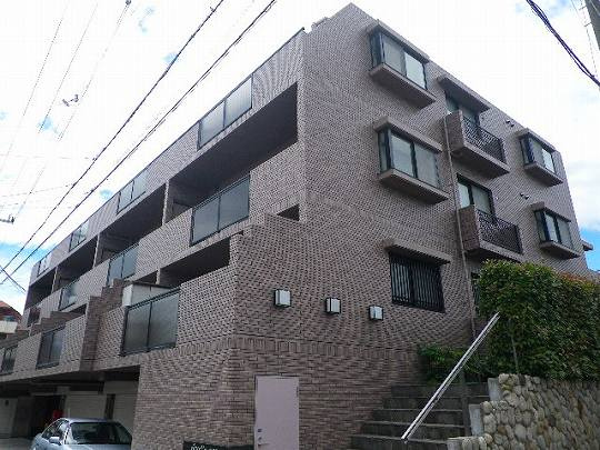 神戸市須磨区離宮前町１丁目の賃貸マンションの外観