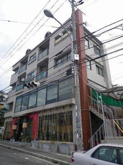 神戸市長田区五位ノ池町３丁目の賃貸マンションの外観