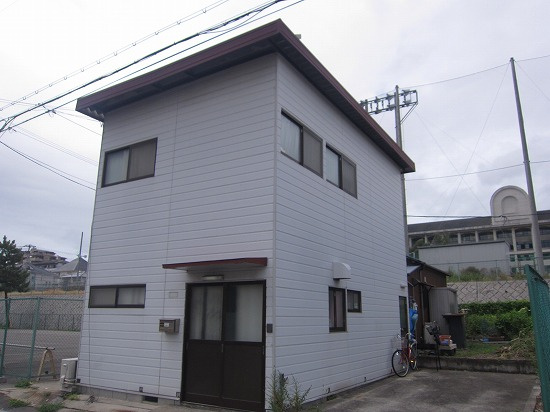 神戸市長田区寺池町１丁目の一戸建ての外観