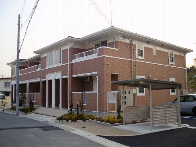 神戸市垂水区多聞町のアパートの外観