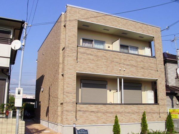 神戸市垂水区五色山７丁目のアパートの外観