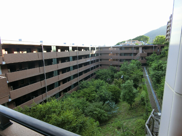 神戸市須磨区潮見台町２丁目の賃貸マンションの外観