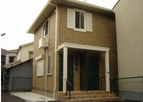 神戸市長田区平和台町２丁目のアパートの外観