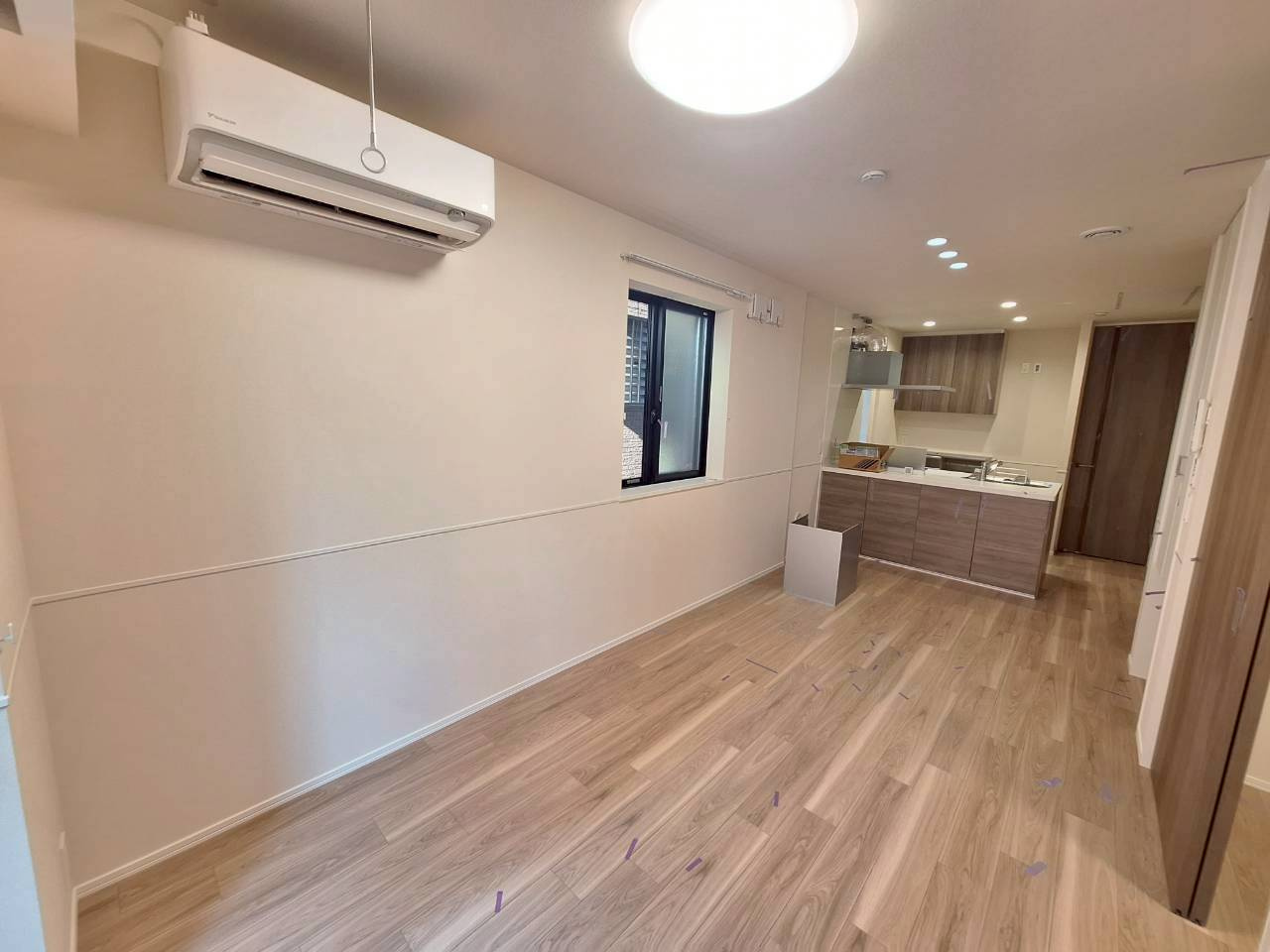 ベルフラット入谷サイドの居間・リビング