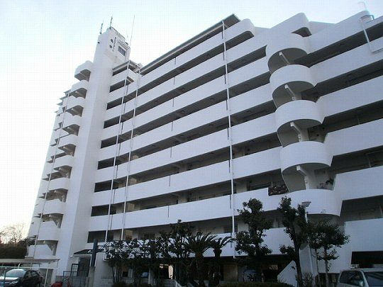 神戸市垂水区名谷町字寺池の賃貸マンションの外観