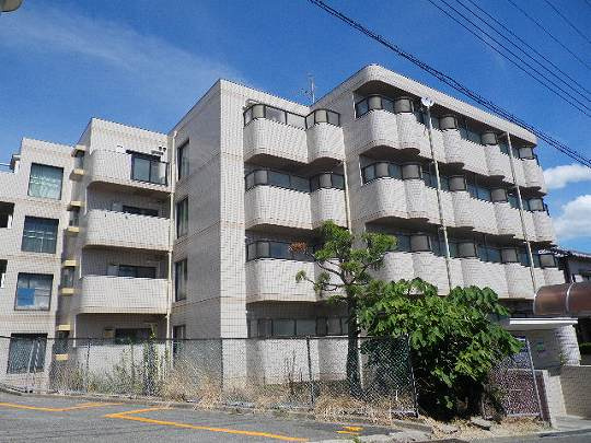 神戸市須磨区白川台５丁目の賃貸マンションの外観