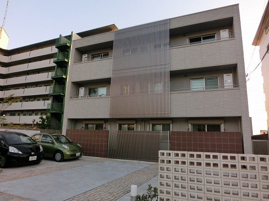 神戸市垂水区東舞子町の賃貸マンションの外観