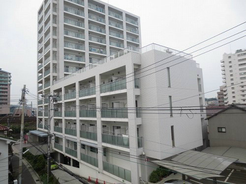 神戸市垂水区平磯４丁目の賃貸マンションの外観