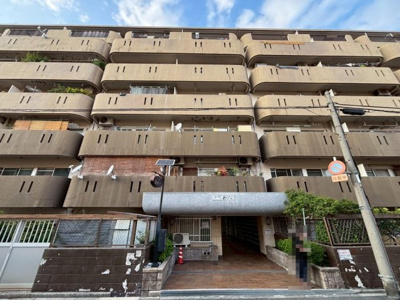 【外観】 | コーポあびこ | 【２ＷＡＹアクセス】南海高野線「我孫子前」駅まで徒歩４分・ＪＲ阪和線「我孫子町」駅まで徒歩約９分！毎日の通勤・通学に便利ですね♪忙しい朝や遅い帰宅時にも安心です！