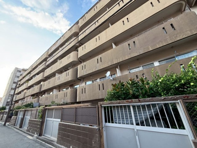 【外観】 | コーポあびこ | 【周辺施設もご紹介可能】お住まいになった際のイメージをお持ちいただくため、周辺施設へのご案内も致します♪お気軽にお申し付けください！