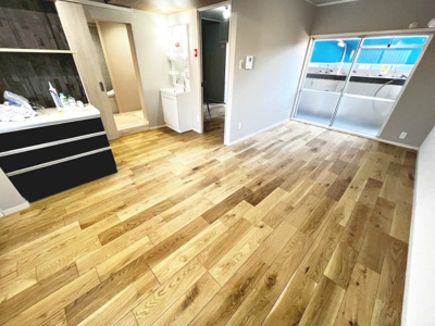 【居間・リビング】 | コーポあびこ | ゆとりのあるリビングでのびのび新生活をここではじめませんか♪是非現地にてご確認ください！