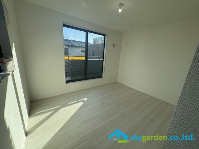 平塚市虹ケ浜　新築戸建　全2棟2号棟の子供部屋