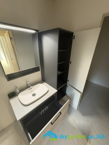 平塚市虹ケ浜　新築戸建　全2棟2号棟の独立洗面台