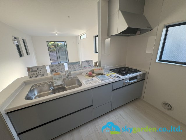 平塚市虹ケ浜　新築戸建　全2棟2号棟のキッチン