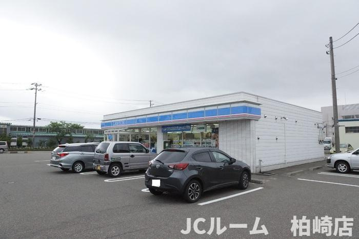 柏崎市半田１丁目のアパートの周辺