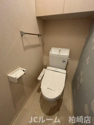 柏崎市半田１丁目のアパートのトイレ