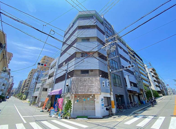 大阪市天王寺区東高津町の店舗一部