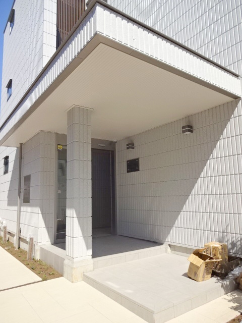 メゾンさいたま新都心のロビー