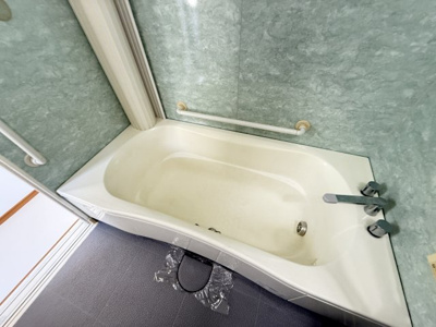 【浴室】 | メゾングロワール