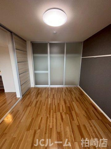 柏崎市松美１丁目のアパートの内装