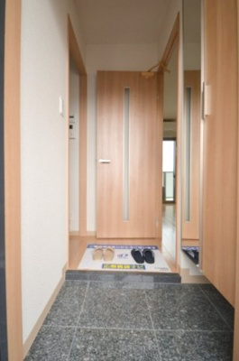 【玄関】 | リーベ上東雲