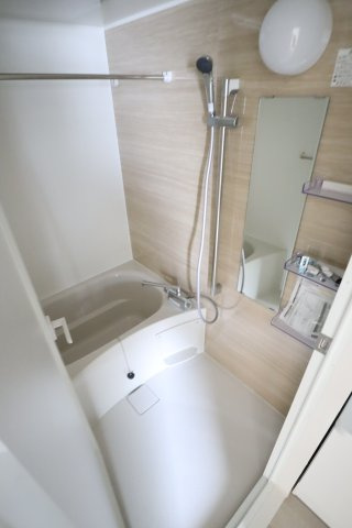 大阪市城東区野江３丁目の賃貸マンションの浴室