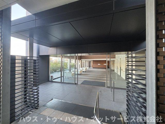 ライオンズタワー柏のロビー