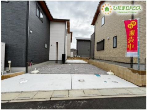 熊谷市末広　フェリディアガーデン　分譲一戸建て　08の駐車場|カースペース3台分あります！