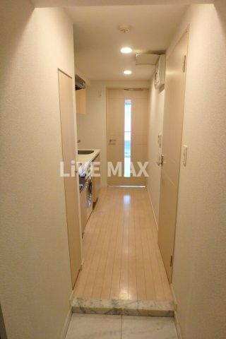 【玄関】ドゥーエ新富町