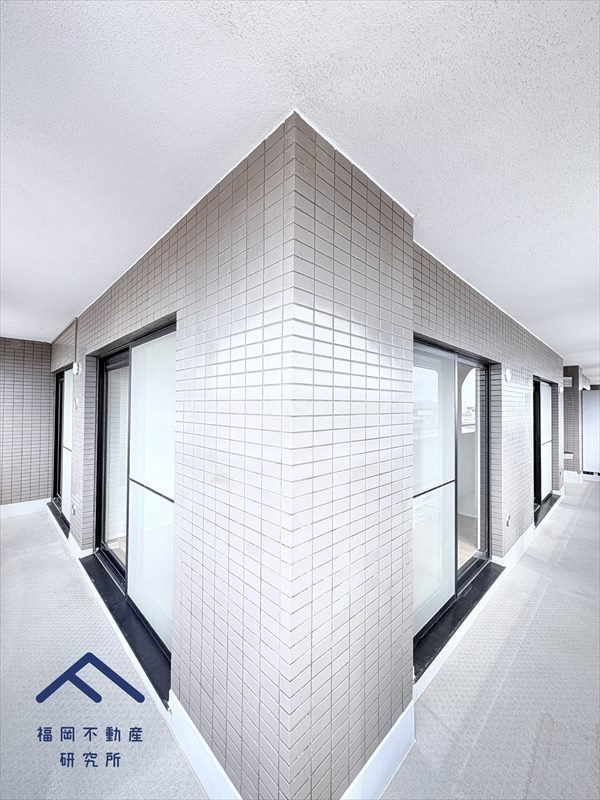  じゅうグランドモア長住のバルコニー