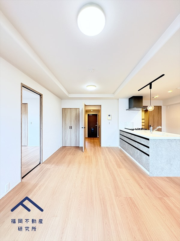  じゅうグランドモア長住の居間・リビング