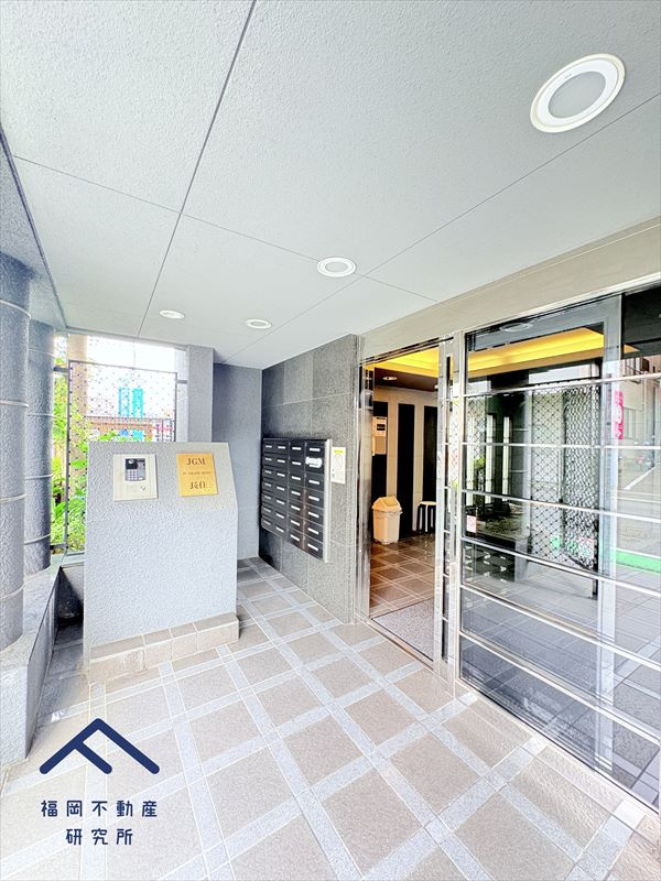  じゅうグランドモア長住のエントランス