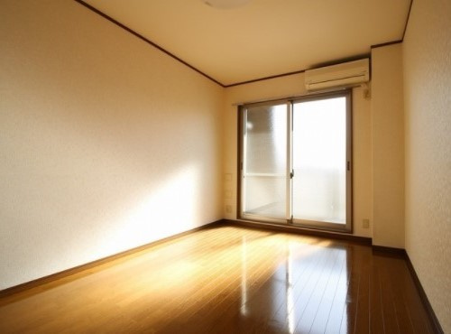 アンプルールフェール 槙の居間・リビング|別部屋参照