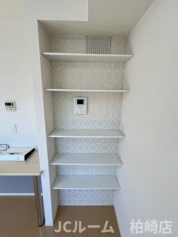 柏崎市豊町のアパートの収納
