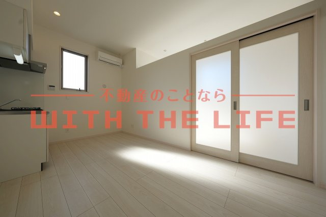 ポラリス鳥栖駅南【キャンペーン対象物件】の居間・リビング|同施工会社の類似物件の写真です。
※同シリーズ別物件の写真　※現状優先
