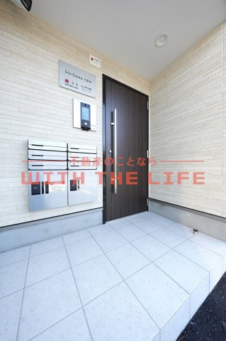 ポラリス鳥栖駅南【キャンペーン対象物件】のエントランス|同施工会社の類似物件の写真です。
※同シリーズ別物件の写真　※現状優先
