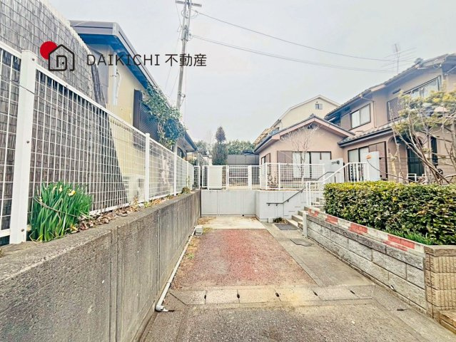 【駐車場】 | 東松山市桜山台　中古戸建