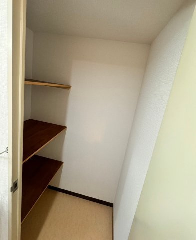 鶴見区北寺尾５丁目１棟レジデンスの収納