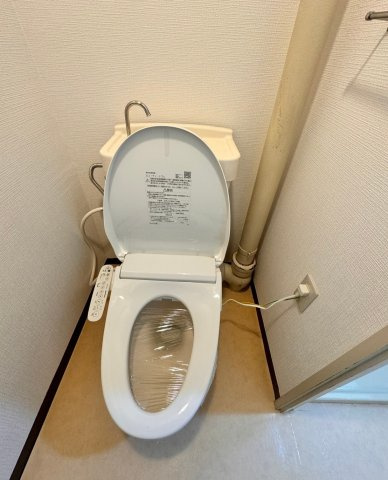 鶴見区北寺尾５丁目１棟レジデンスのトイレ