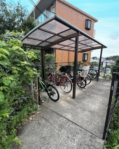 鶴見区北寺尾５丁目１棟レジデンスの駐輪場