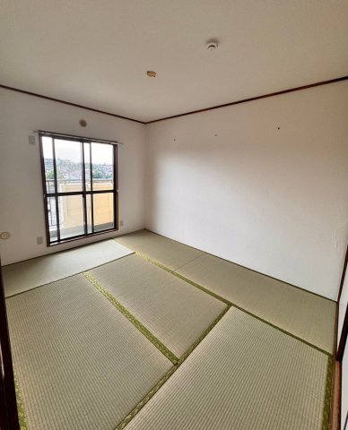 鶴見区北寺尾５丁目１棟レジデンスの和室