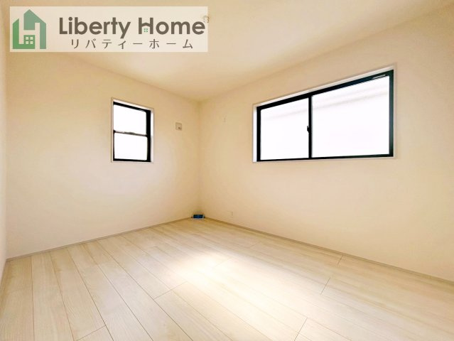 古河市鴻巣第6　新築戸建　2号棟の寝室