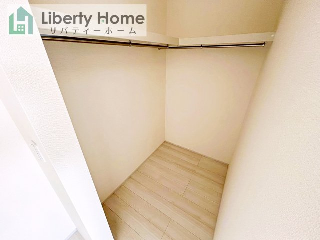 古河市鴻巣第6　新築戸建　2号棟の収納