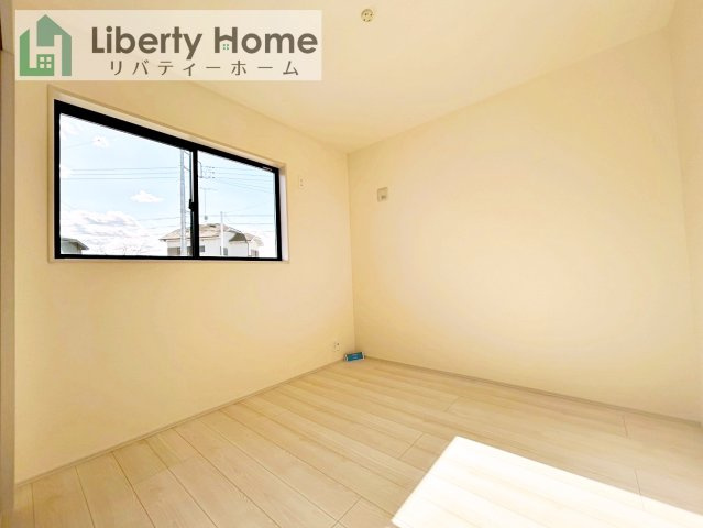 古河市鴻巣第6　新築戸建　2号棟の子供部屋