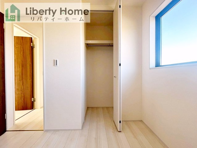 古河市鴻巣第6　新築戸建　2号棟の収納