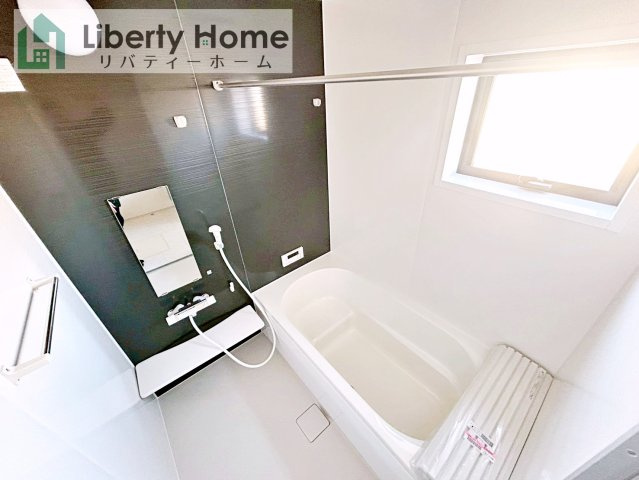 古河市鴻巣第6　新築戸建　2号棟の浴室