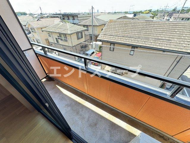 ラ・フレイズIIのバルコニー|高崎、前橋、伊勢崎エリアのお部屋探しはエンドスケープまで！お客様の理想お聞かせ下さい♪
内装の一部が画像と異なる場合がございます。