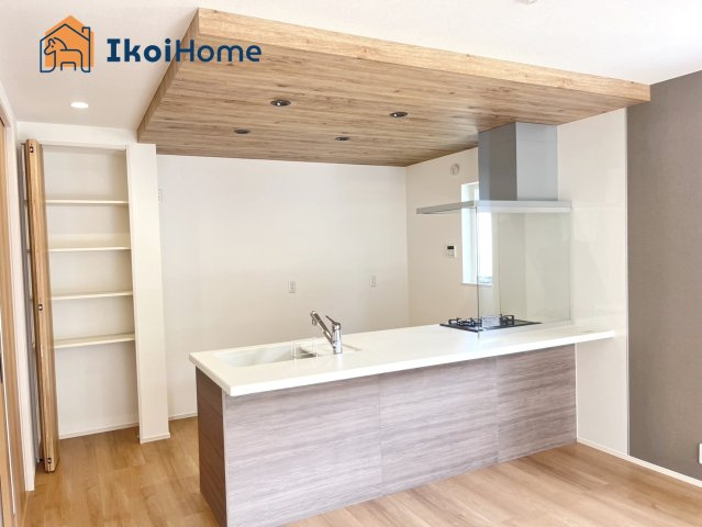 神戸市西区秋葉台2丁目　新築戸建　のその他|【ホームページに現地動画掲載中】●年中無休：当日予約可●人気の対面式のキッチンで明るいです！	
